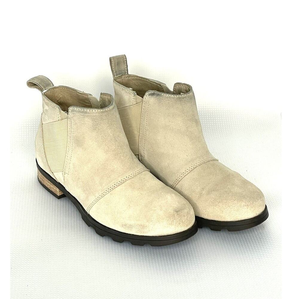Sorel Women’s Emelie Chelsea Oatmeal Ankle Pull On Booties Boots Lug Sole Size 7